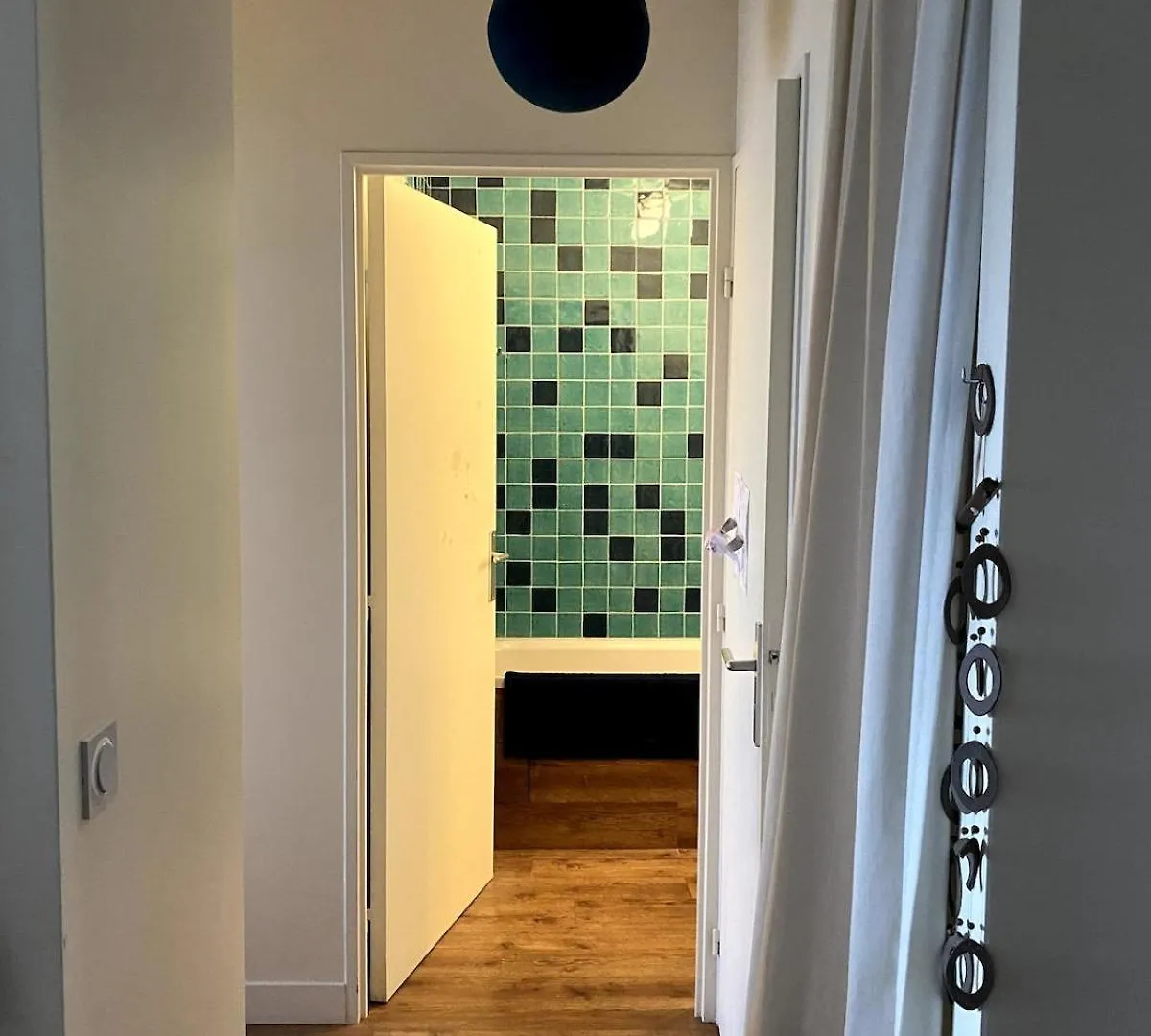 Couronnes 2 Bis - Ci - Apartment 55M2 Paris Couronnes With Balcony